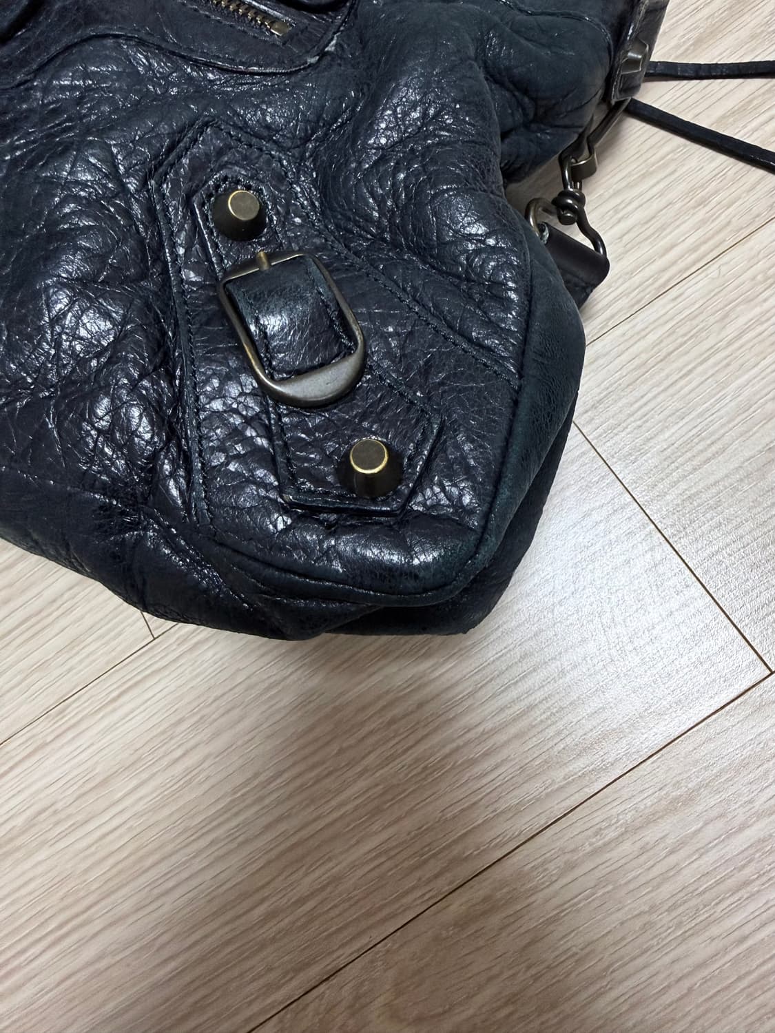 발렌시아가 모터백 상품이미지5