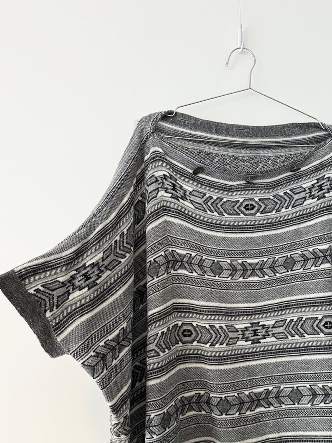 Shoulder open ston point half knit 상품이미지3