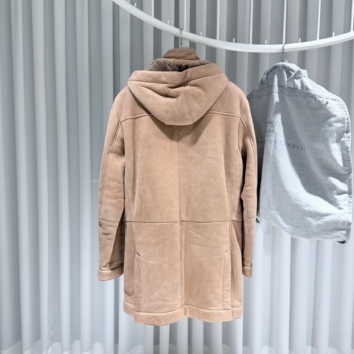 (A+/M) / 브루넬로 쿠치넬리 시어링 램스킨 브라운 코트 상품이미지5