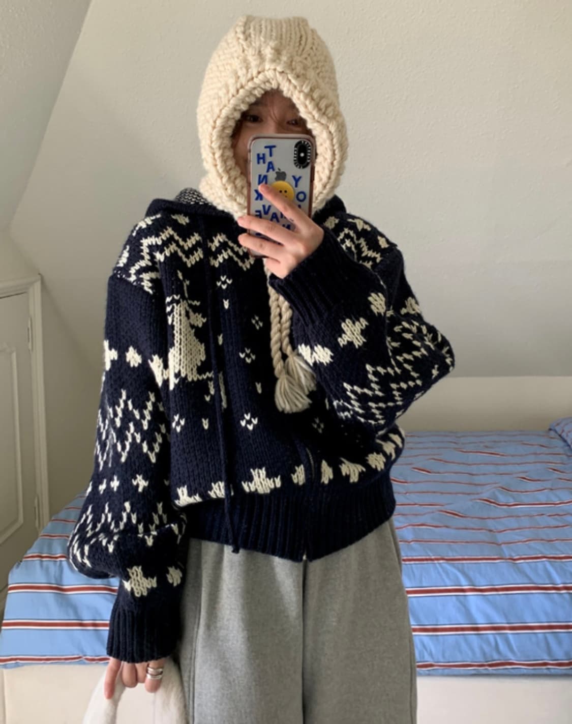 노르딕 사슴 후드집업 니트 연말 겨울 여행룩 새상품 상품이미지1