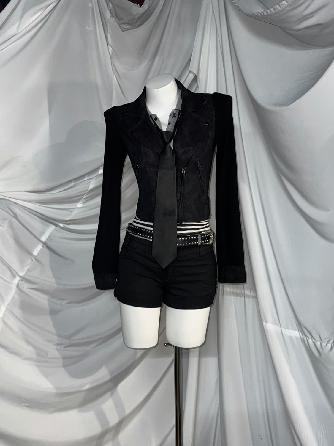 무채색 데일리해골펑크 레더 아디다스 코디세트  상품이미지8