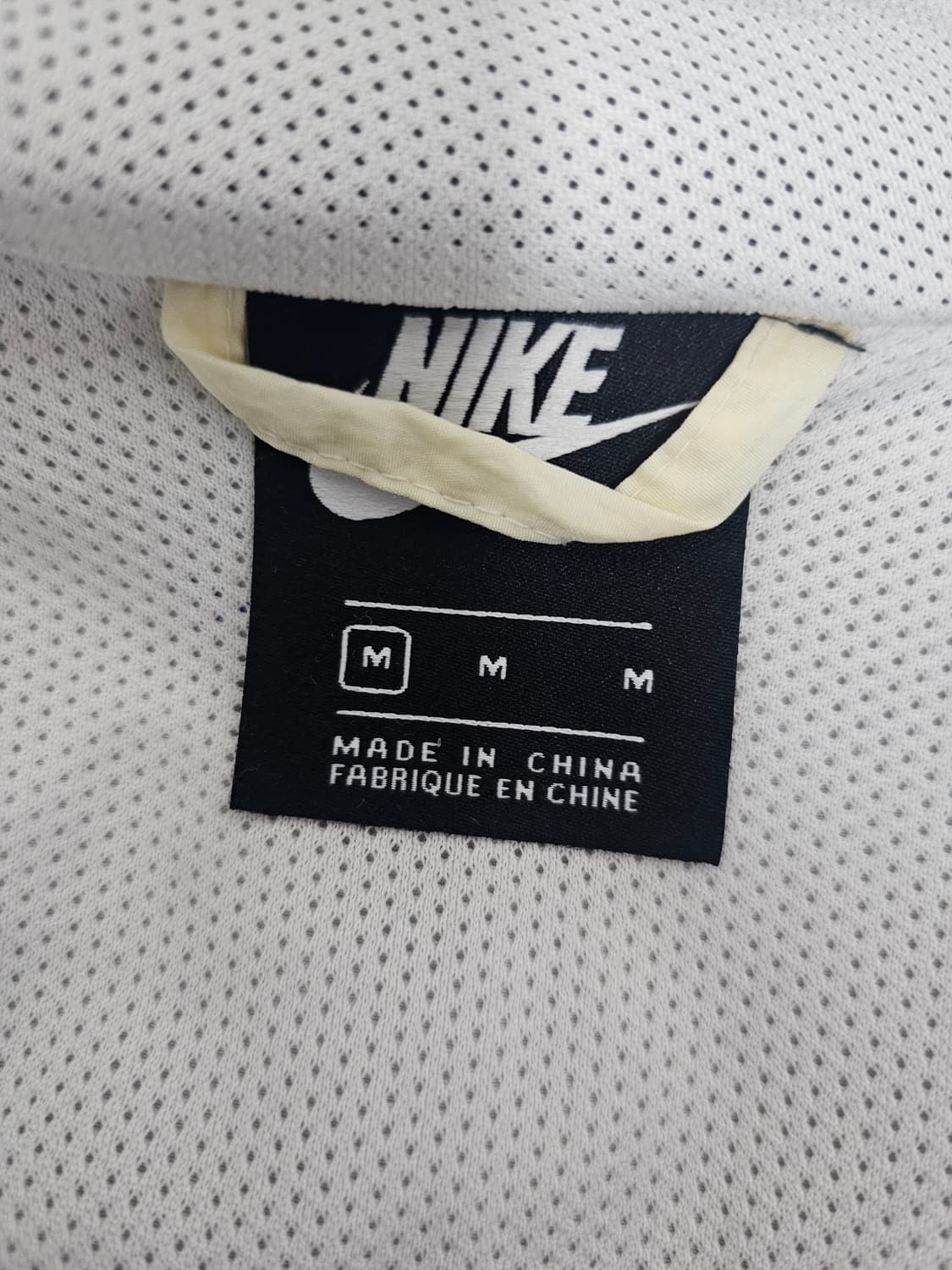 나이키 더블스우시 후드 바람막이 M 상품이미지3