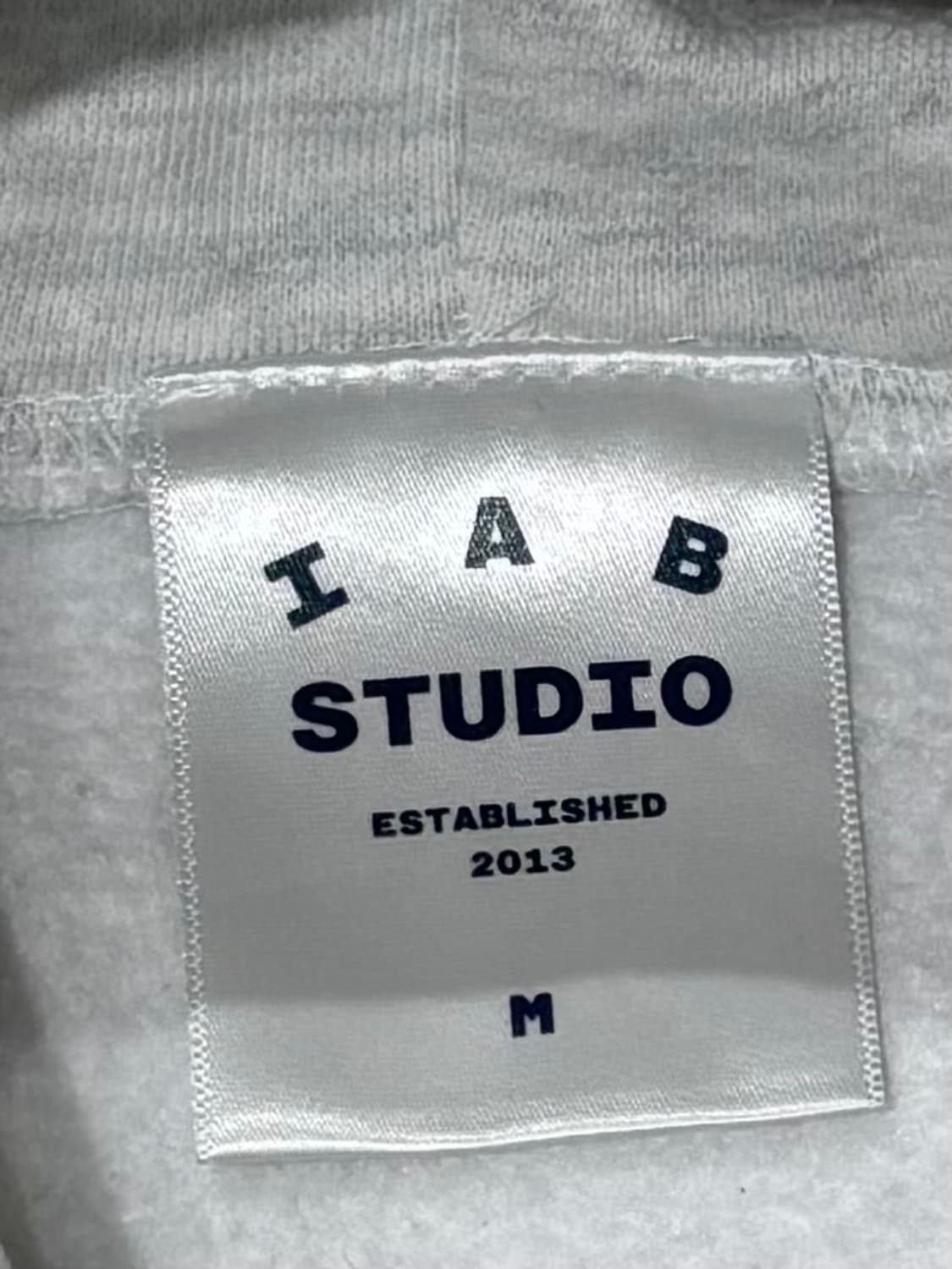 아이앱스튜디오 헤더그레이 후드 상품이미지7