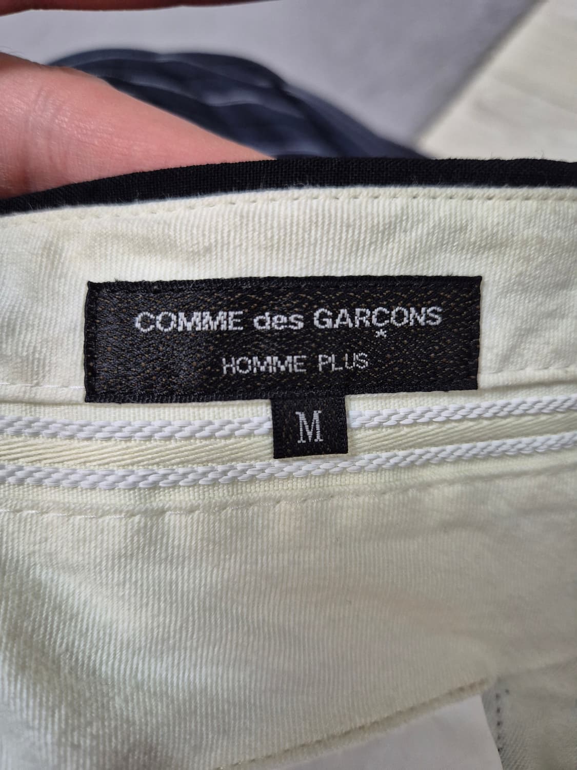 꼼데가르송 옴므플러스 절개 쇼츠 반바지 M 상품이미지4