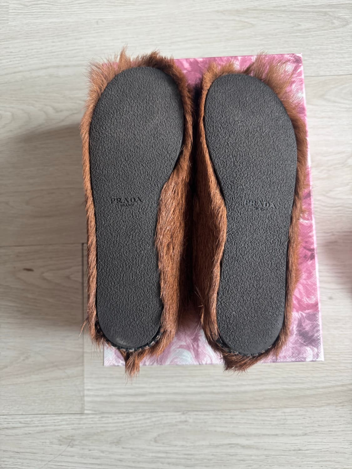 프라다 퍼로퍼  상품이미지3