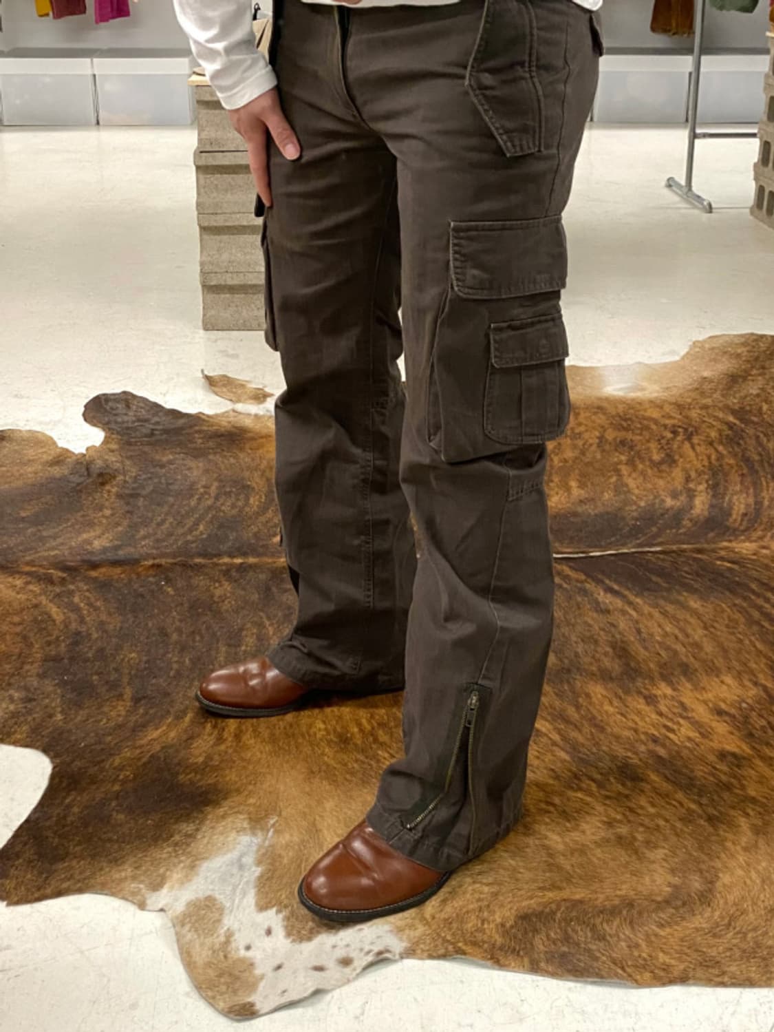 TAKEO KIKUCHI flight cargo boots-cut 부츠컷 상품이미지3