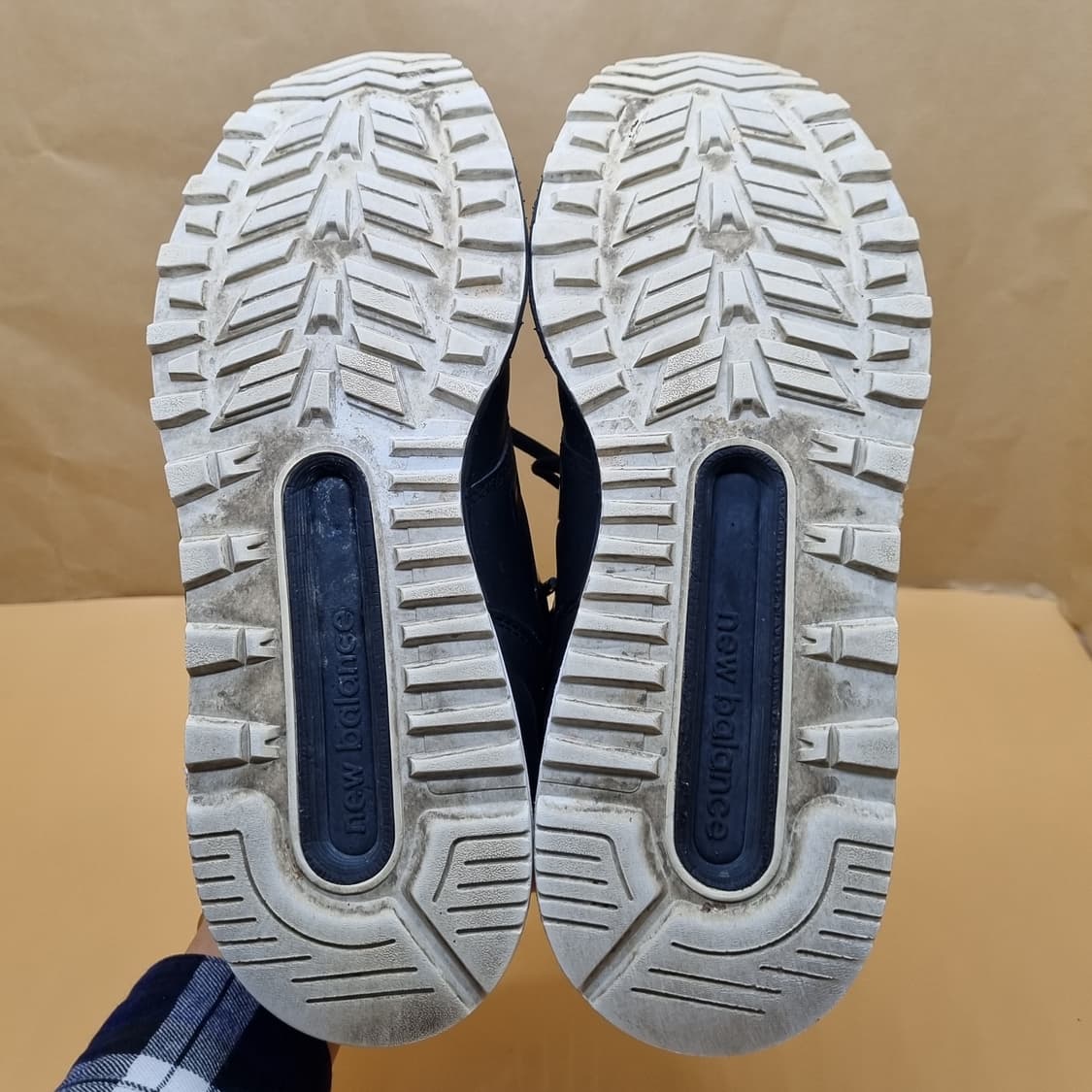 뉴발란스 574 블랙 남성운동화260  상품이미지3