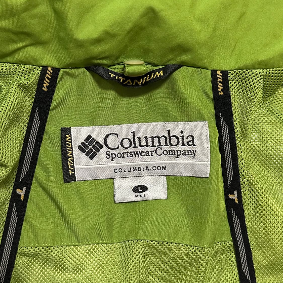 콜롬비아 티타늄 고어텍스 바람막이(100) 상품이미지3