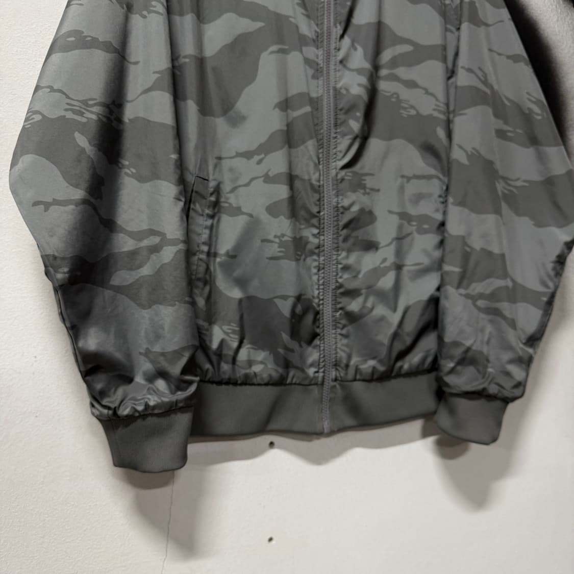 뉴에라 리버시블 풀 카모 집업 블루종 져지 자켓 상품이미지6