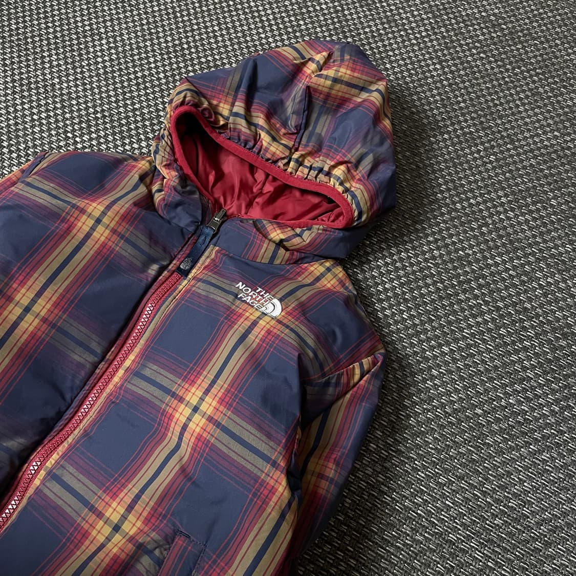 노스페이스 키즈 레드 구스다운 리버시블 패딩 자켓 120 상품이미지7