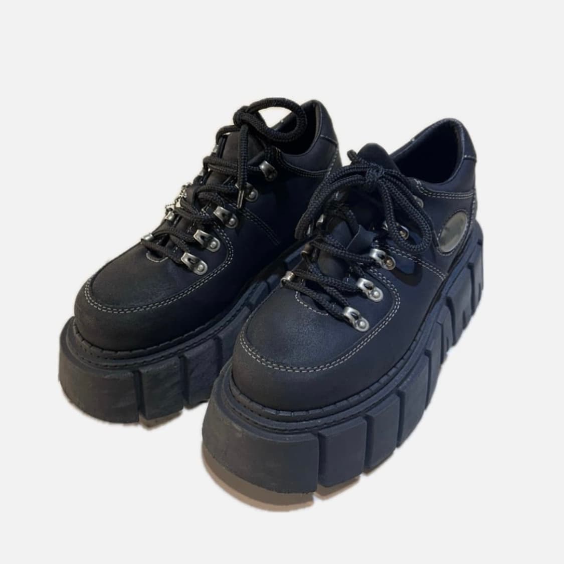 Minga London (밍가런던) 통굽 운동화 240size 상품이미지1