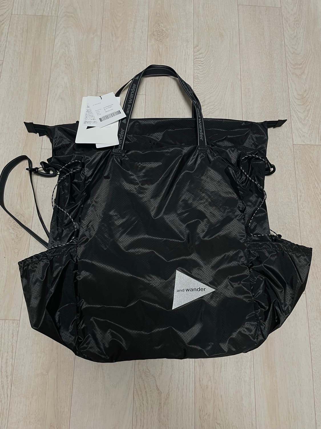 (새상품) 앤드원더 실 토트백 블랙 상품이미지1