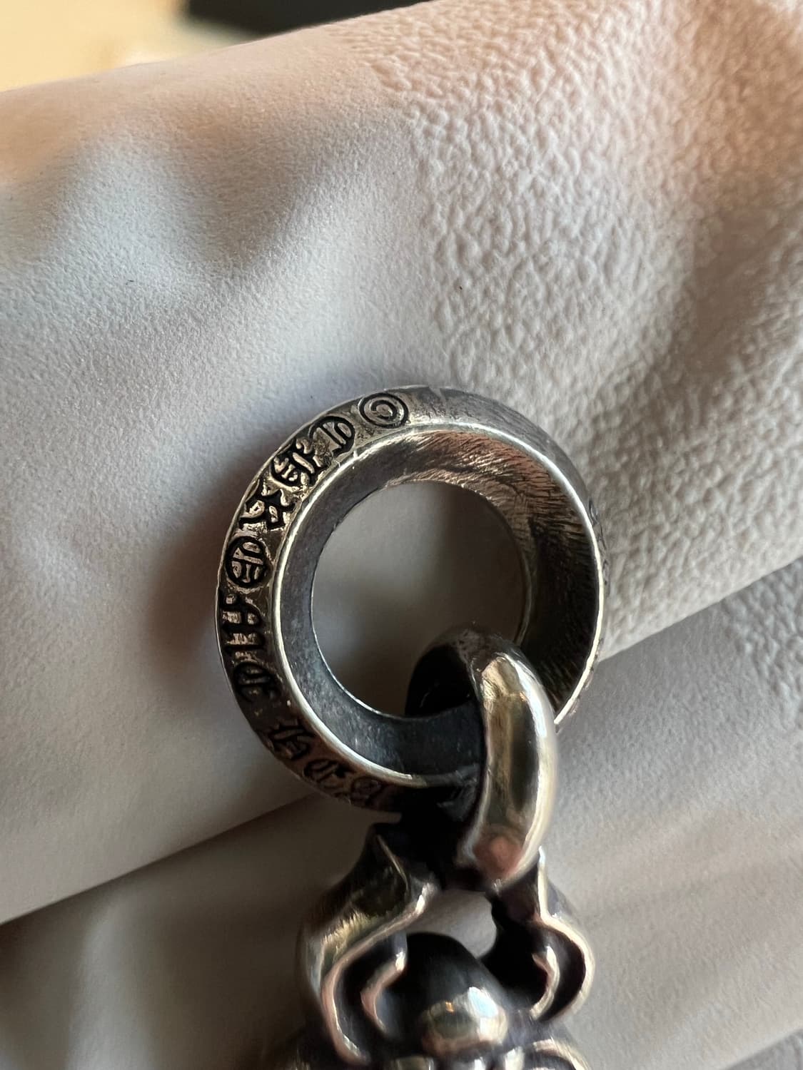 크롬하츠 5대거 펜던트 상품이미지6