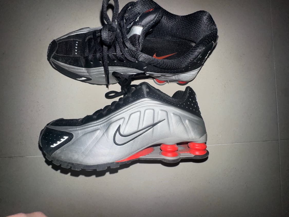 나이키 샥스 240 급처 상품이미지1