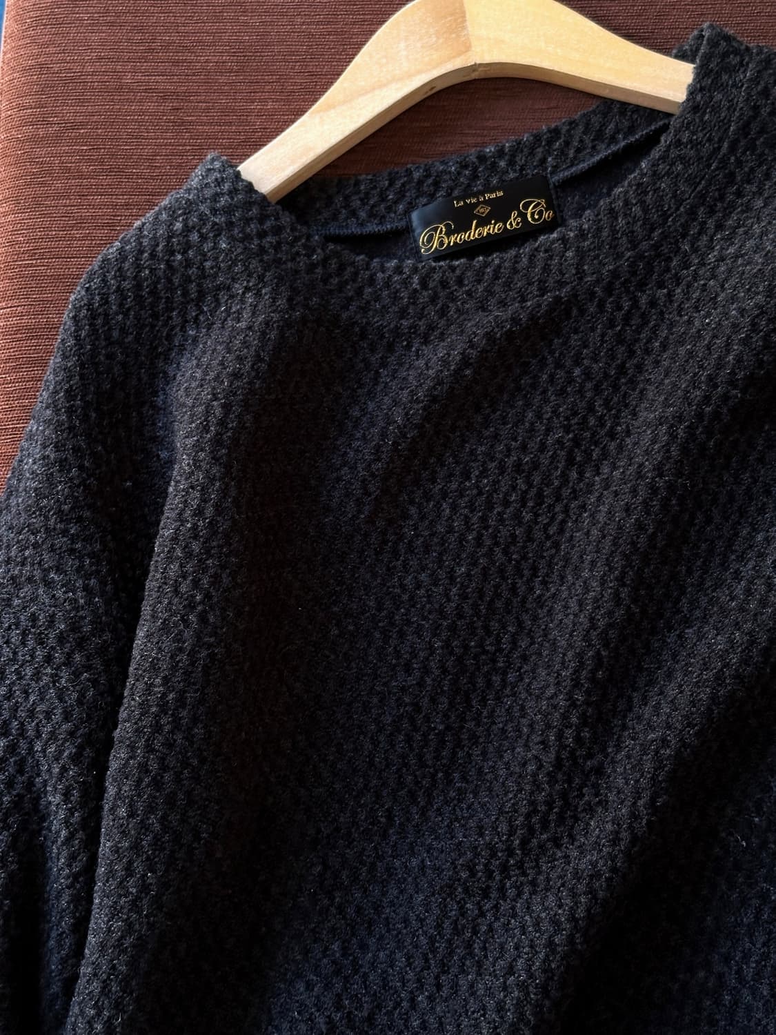 Fake layer design finish stretched knit  상품이미지2