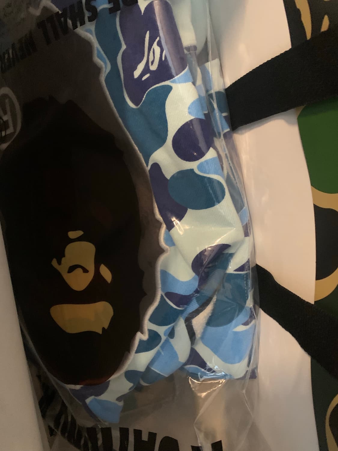 새상품급 정품 베이프 청계 카모 후드집업 상품이미지4