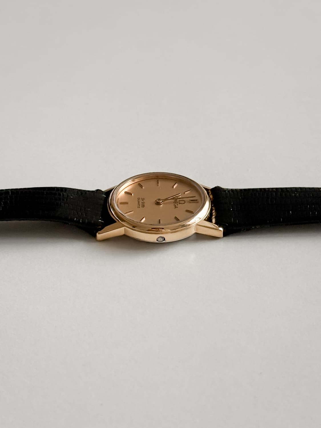 오메가 드빌 라운드 골드 시계 상품이미지8