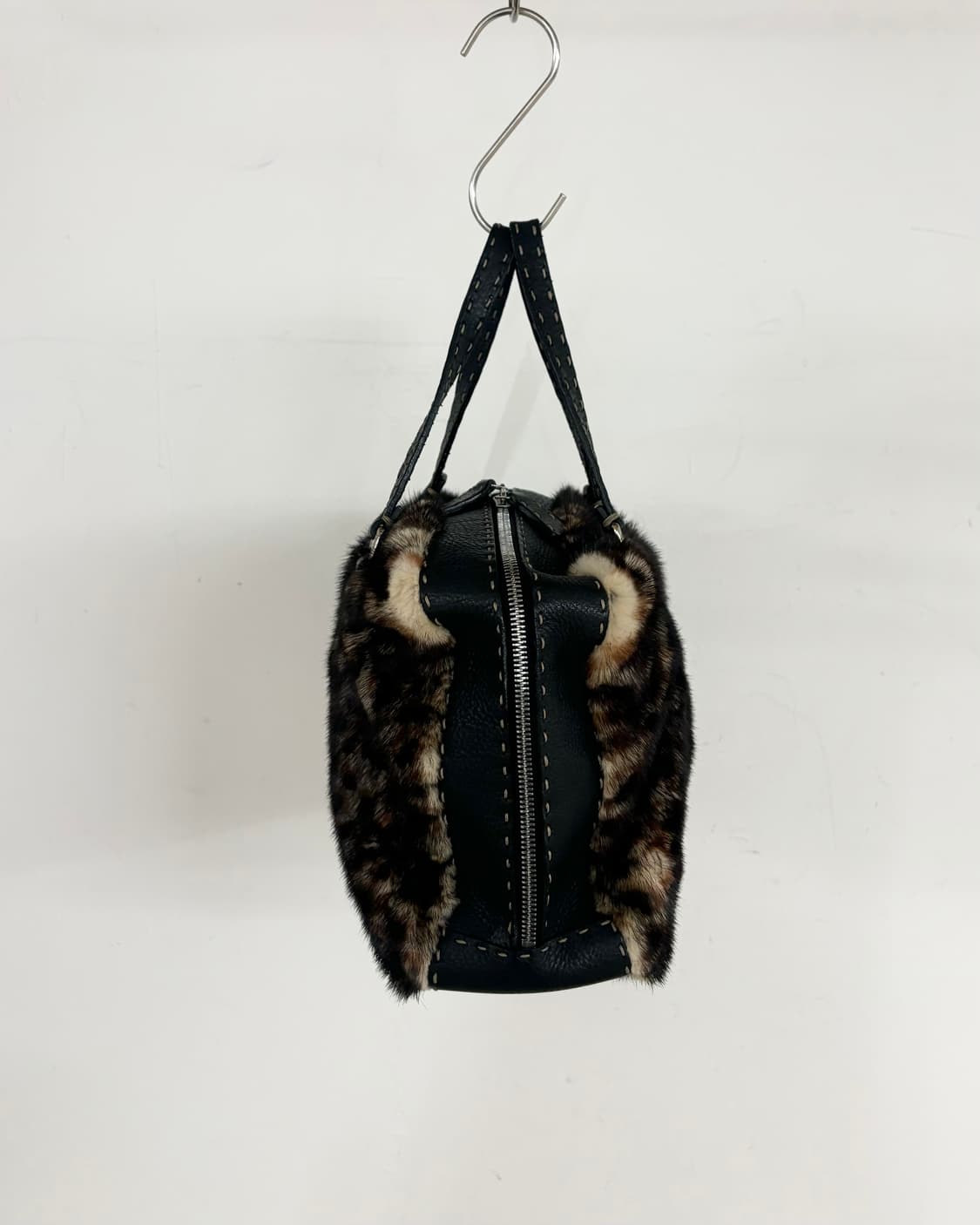 펜디 레오파드 퍼 토트백 상품이미지5