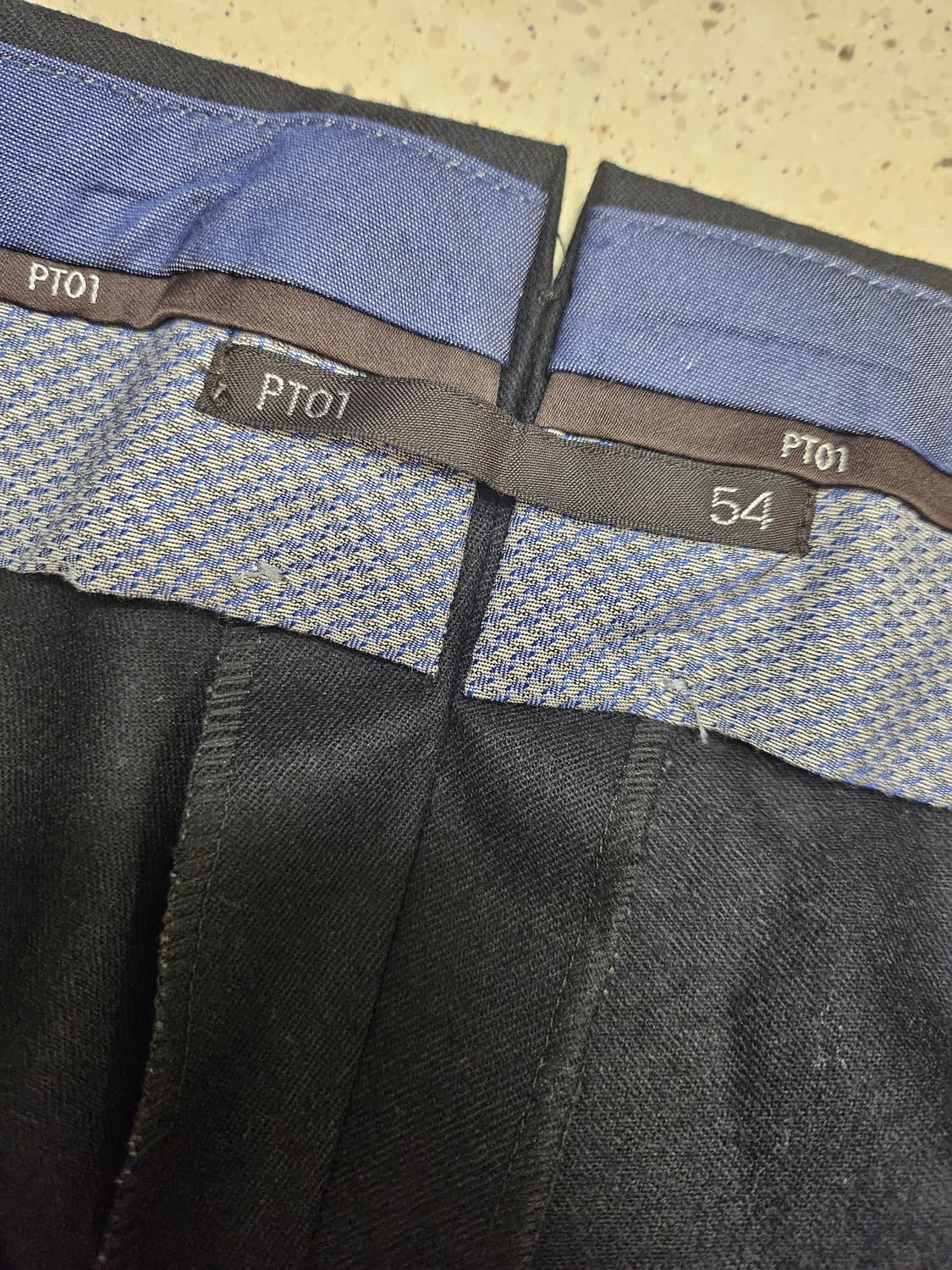 PT01 남성 슬림핏 스트레치 울 팬츠 블랙 54 상품이미지4