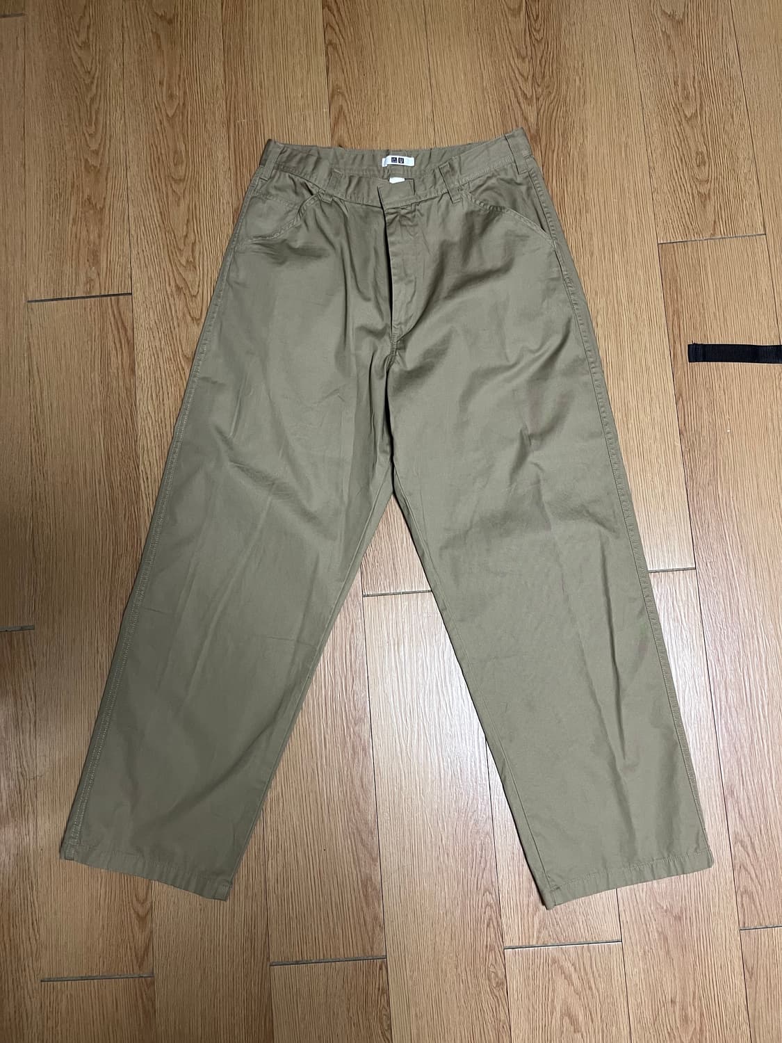 유니클로 와이드핏 치노팬츠 상품이미지2