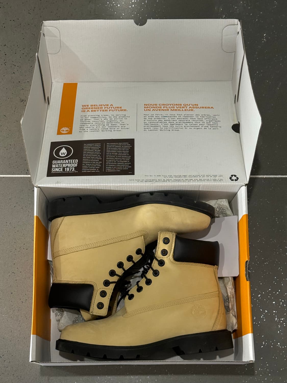 팀버랜드 프리미엄 6인치 워터프루프 부츠 라이트 옐로우 누벅 상품이미지1