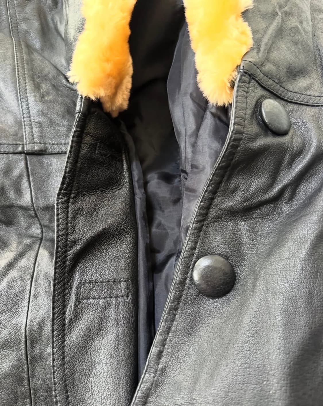 퍼 트림 레더 코트 상품이미지5