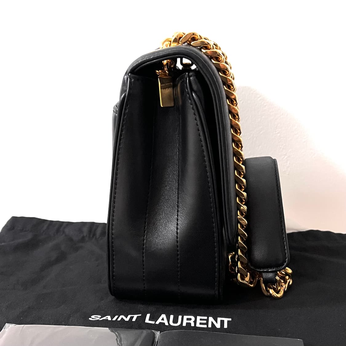 [A급/정품] 생로랑 비키 체인 크로스백 가방 블랙 상품이미지4