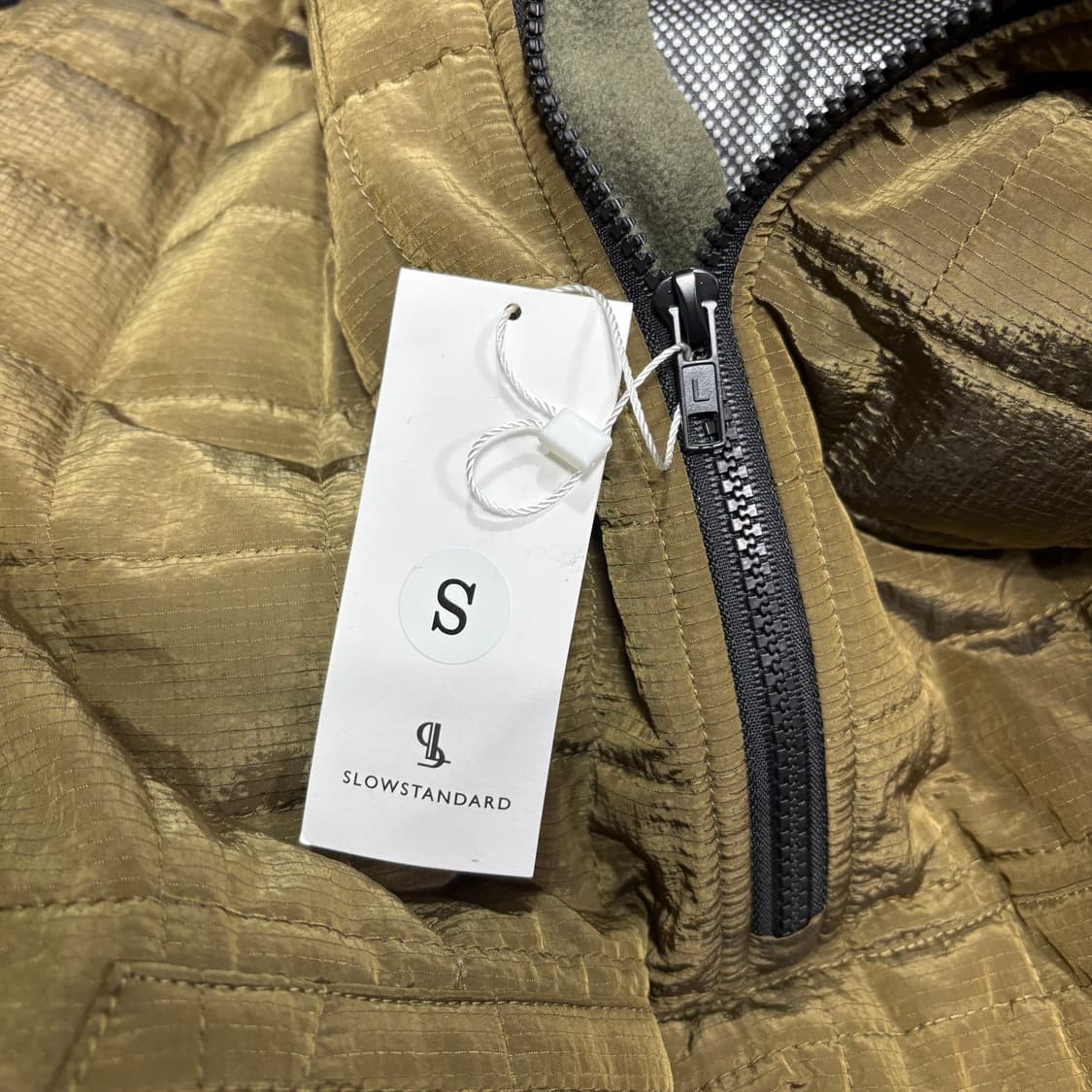 95 라퍼지스토어 카키 퀼팅 반집업 아노락 경량패딩 상품이미지4