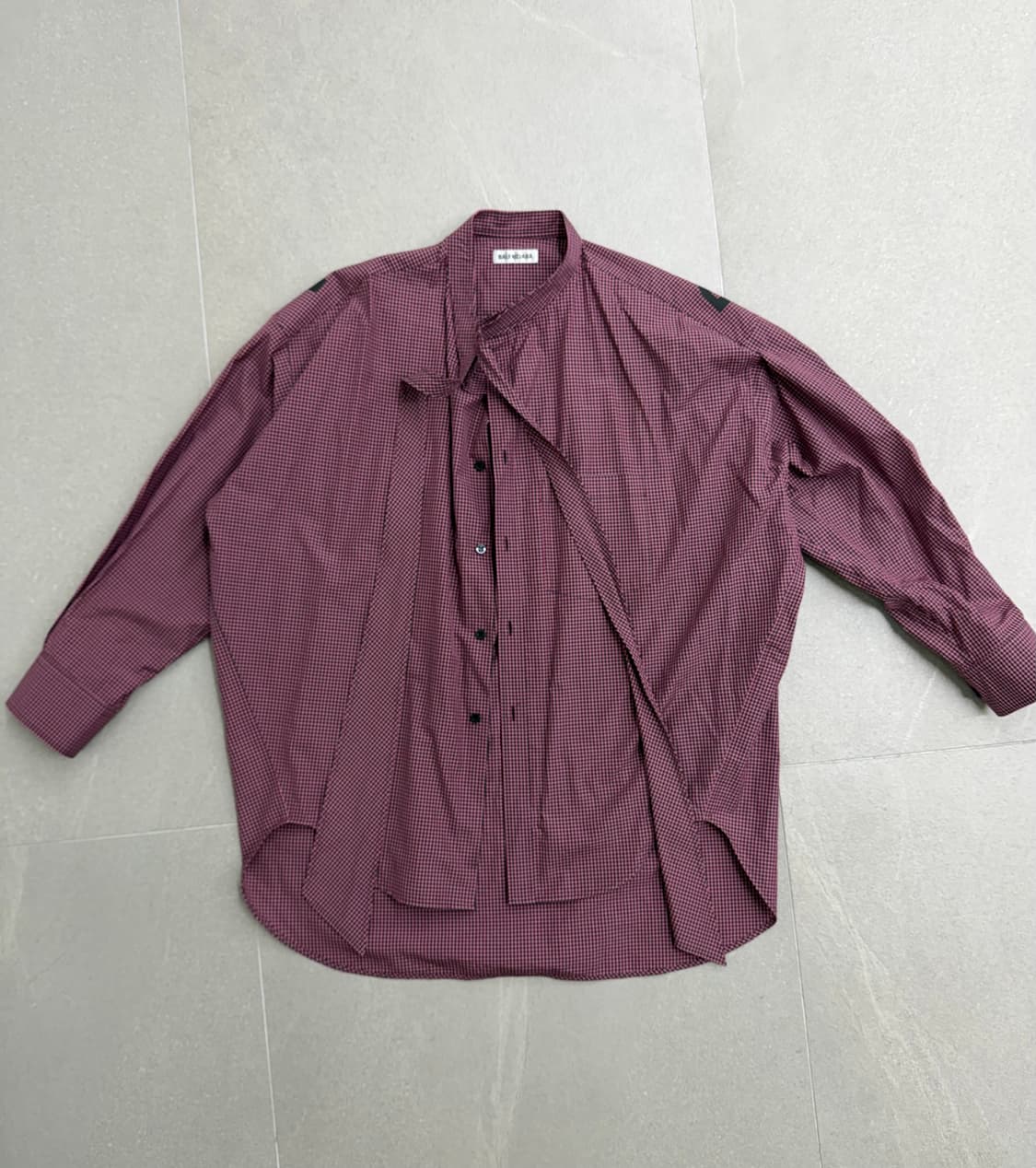 발렌시아가 백로고 체크 뉴 스윙셔츠 상품이미지3