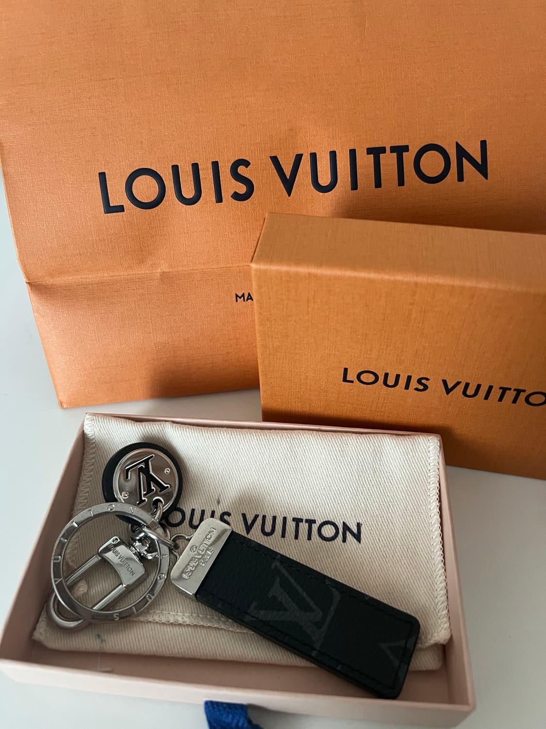 루이비통 네오 LV 클럽 키링 상품이미지1