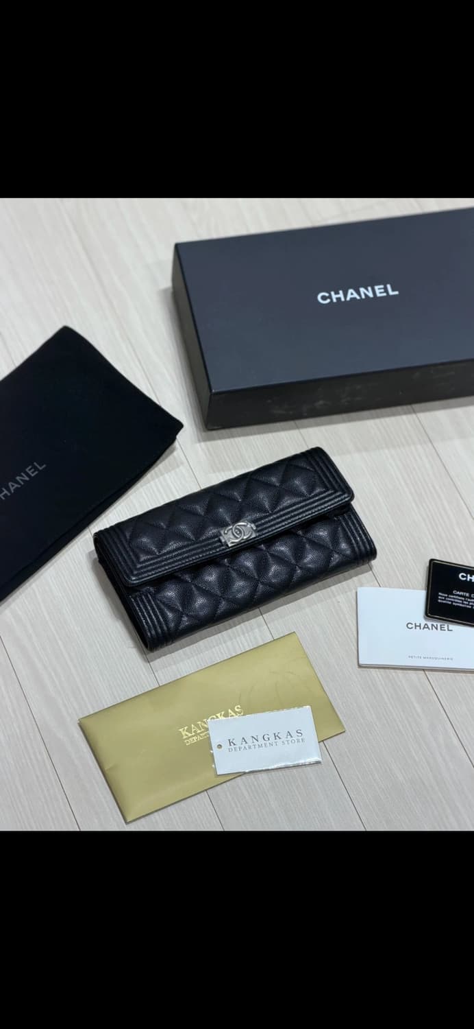 샤넬 보이플랩 장지갑 상품이미지1