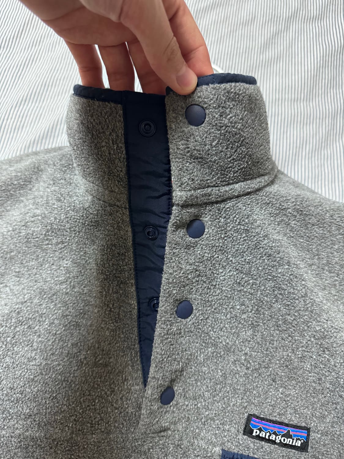 파타고니아 신칠라 플리스 풀오버 니켈 네이비 블루 상품이미지6