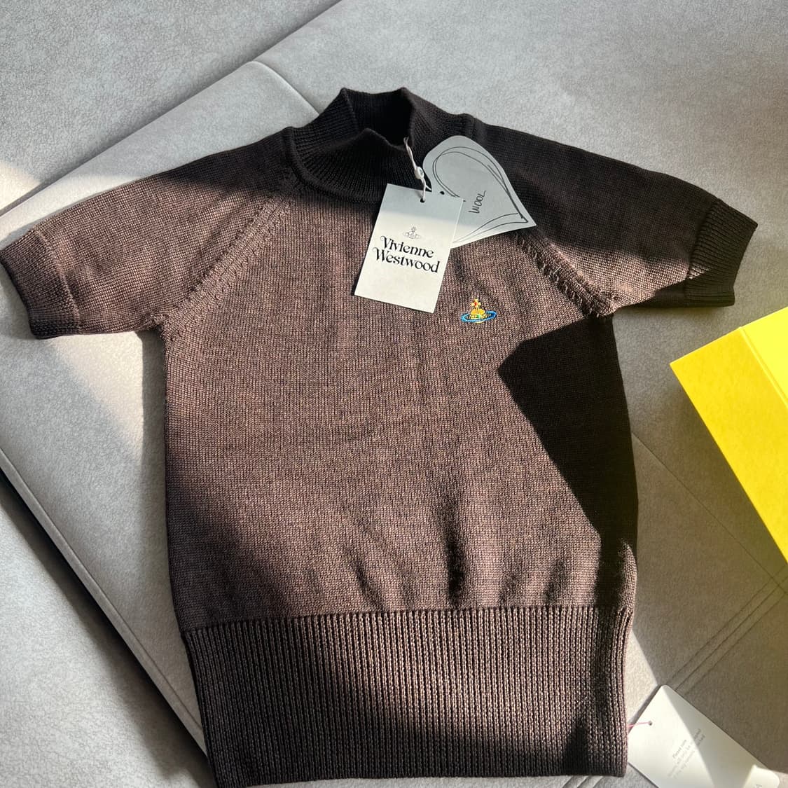 비비안웨스트우드 베아 터틀넥 반팔 니트 마이테레사 택째 새상품 상품이미지2