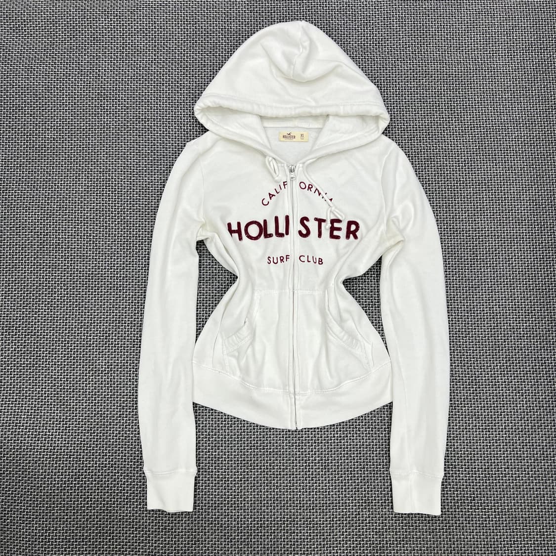 착샷O 홀리스터 화이트버건디 후드집업 상품이미지1