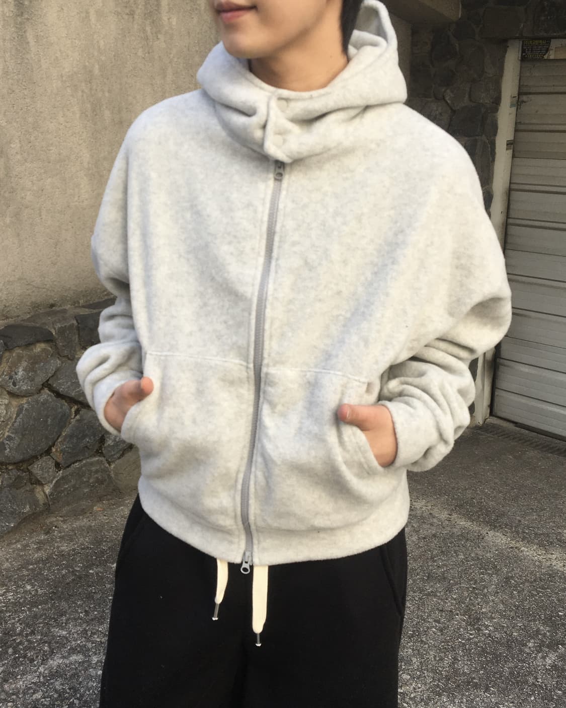 후리스 비조 크롭 후드집업 원가 57000원 상품이미지4