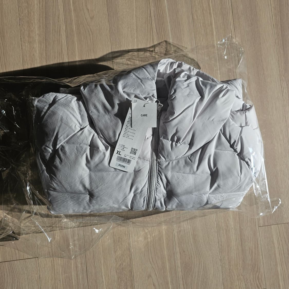 JP XL 새제품) 유니클로 퍼프테크 퍼프텍 경량 패딩 파카 오프 화이트 상품이미지5