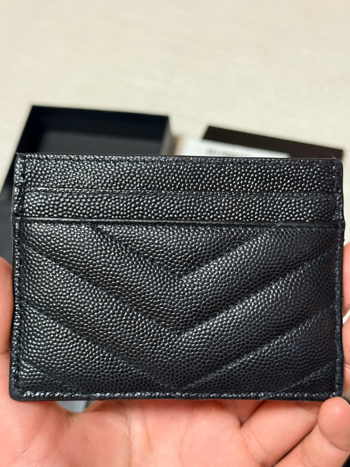 생로랑 모노그램 은장 블랙 카드지갑 풀박스 상품이미지3
