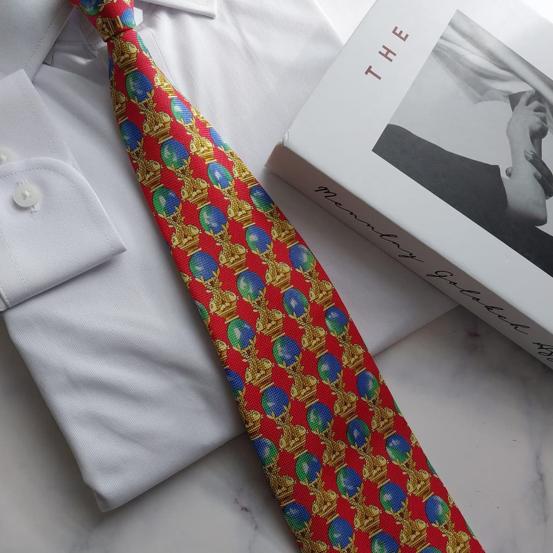레오나드 실크 레드 오브젝트 패턴 넥타이 9.6cm A+등급 K1260
 상품이미지8