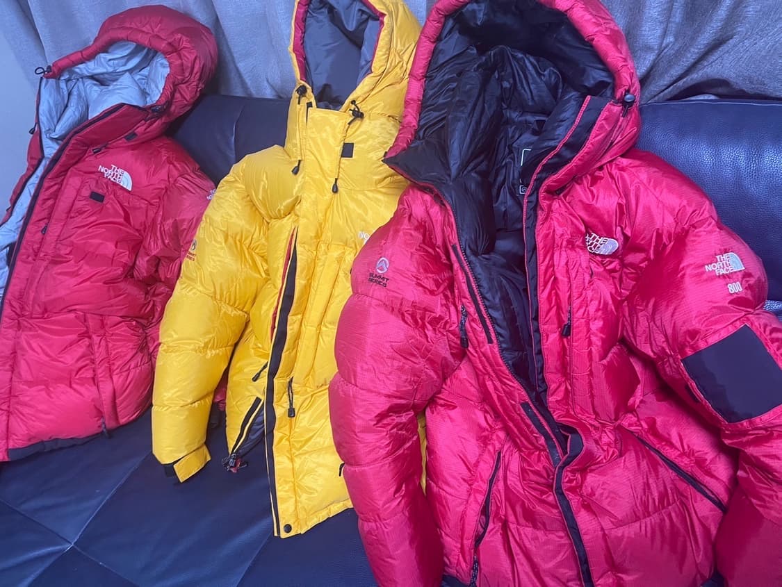 노스페이스 써밋 시리즈 800 발토로 xxl 빨/검 착용샷 상품이미지10