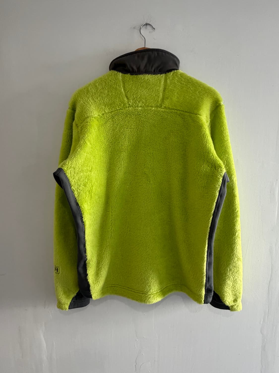 Patagonia 파타고니아 R3하이로프트 플리스 자켓 M 상품이미지8