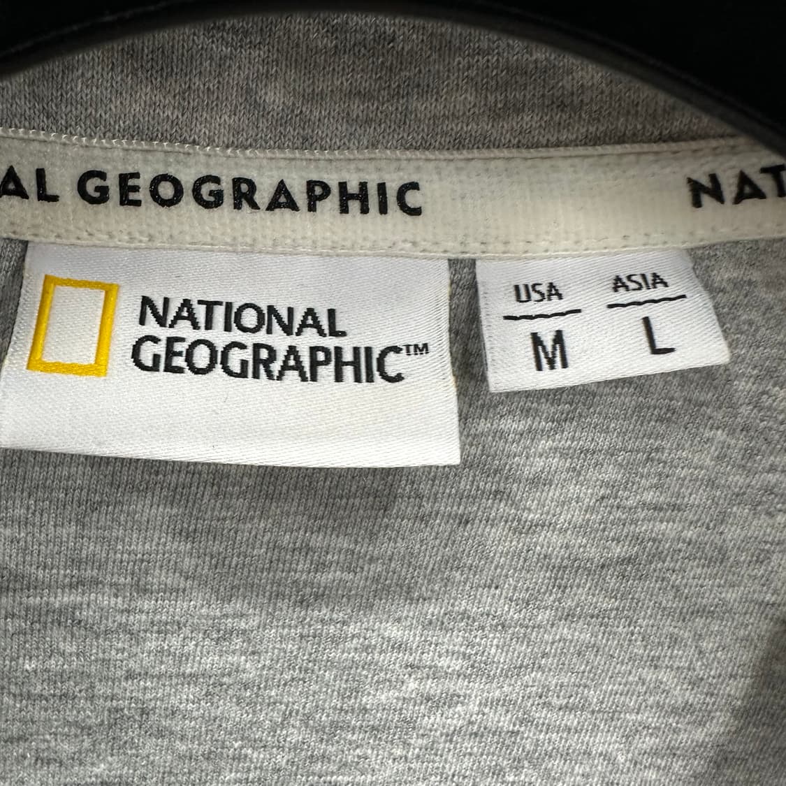 100 내셔널지오그래픽 남자 루즈핏 반집업 카라 맨투맨 상품이미지3