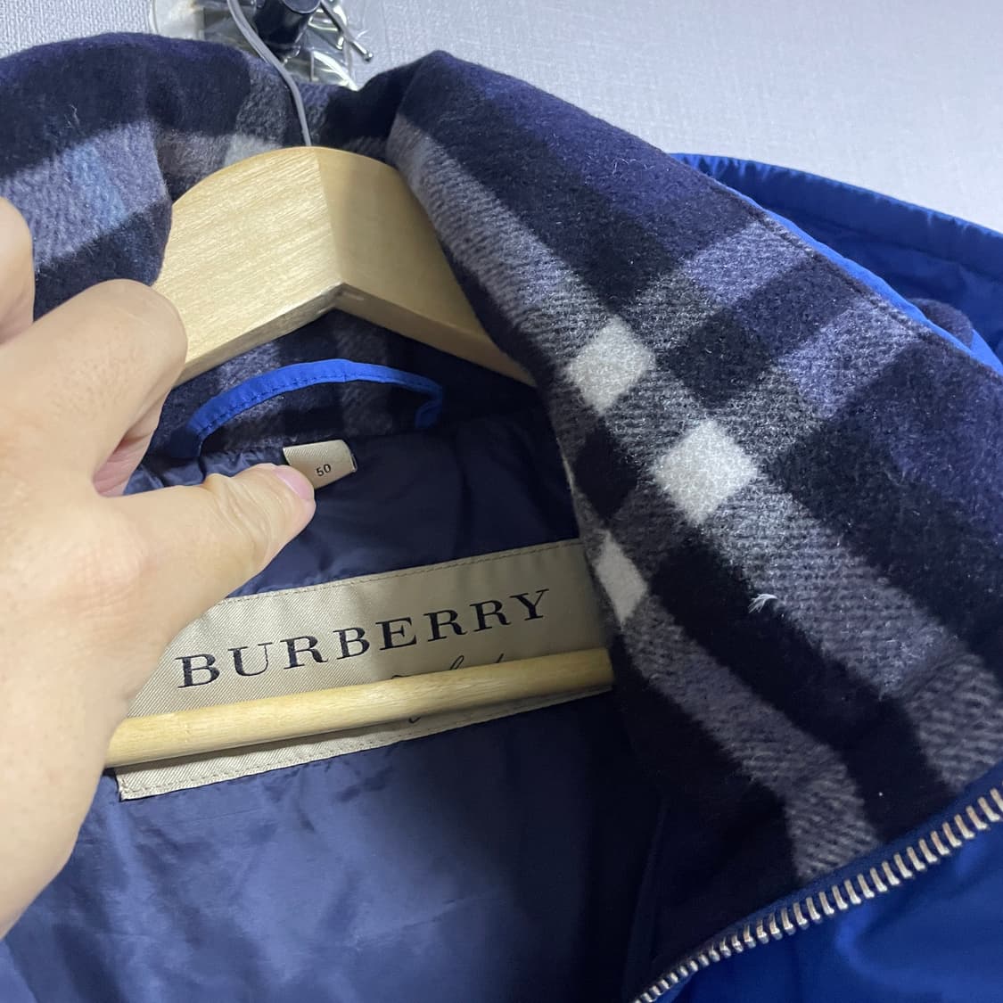 버버리 남성 다운 점퍼 블루 50 (남성 100-105 상품이미지7