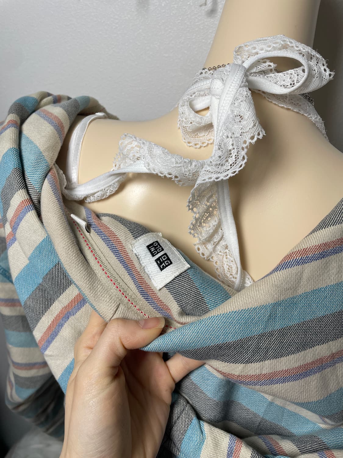 유니클로 블루 스트라이프 후드집업 상품이미지4