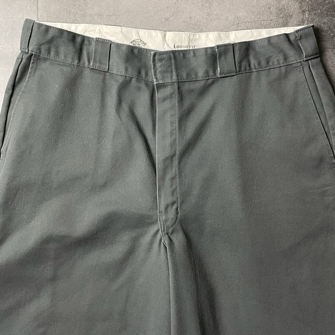 DICKIES 디키즈42283 루즈핏 버뮤다 워크 하프팬츠 A01102 상품이미지2