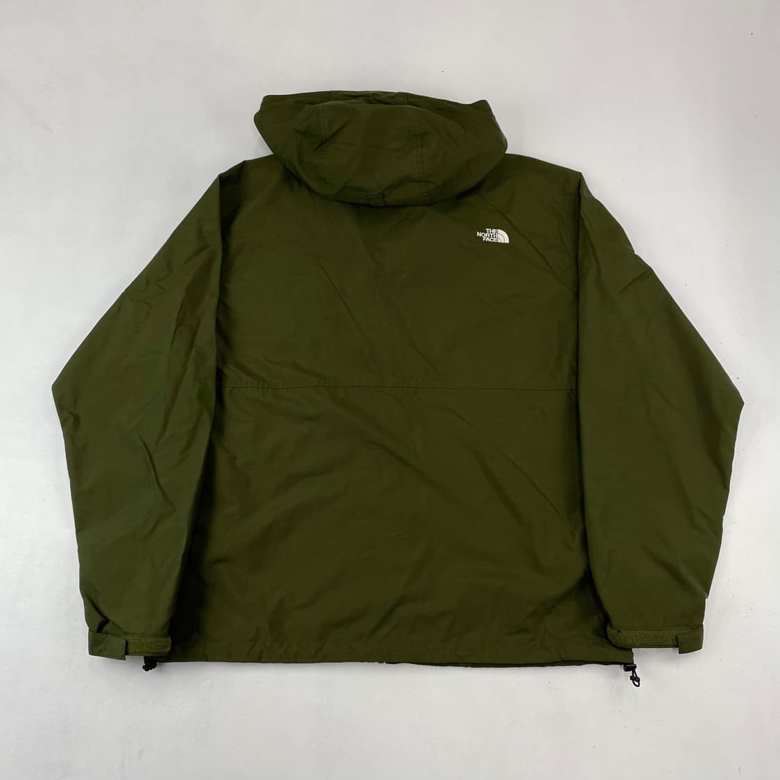 노스페이스 일본판 자수 스몰 로고 카키 패커블 바람막이 (105) 상품이미지2