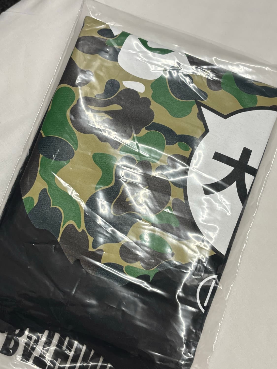 베이프 오사카 빅 에이프 헤드 시티 티셔츠 블랙 상품이미지2