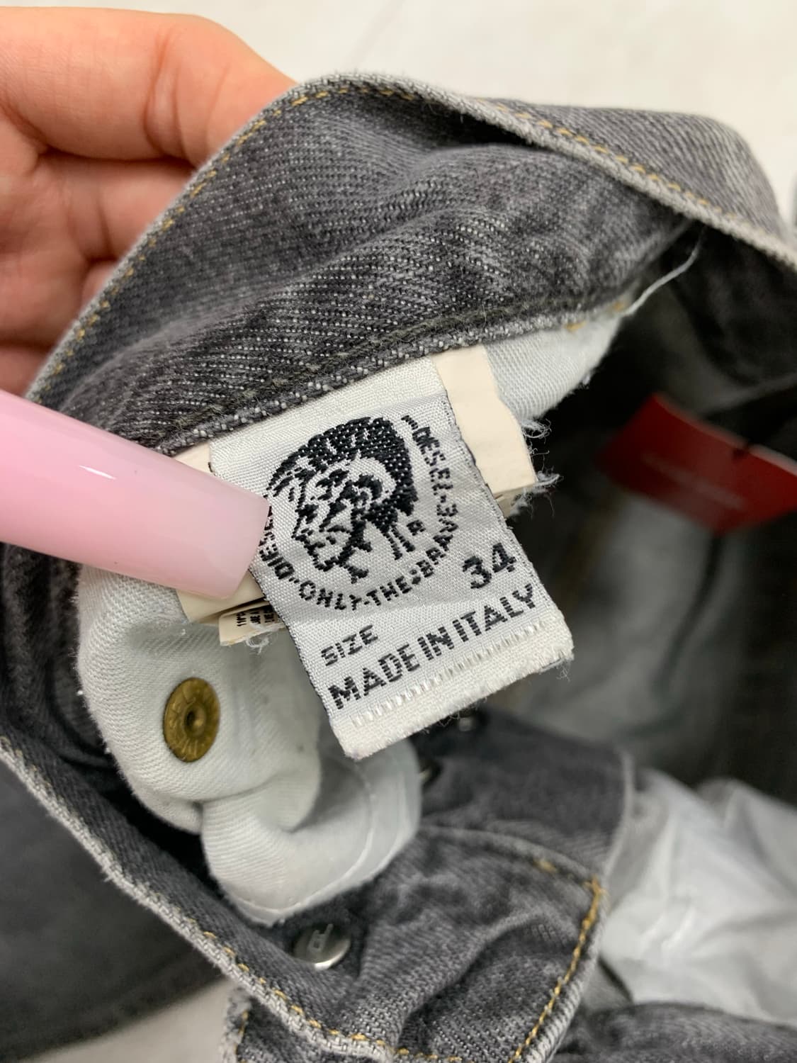 디젤 워싱 디테일 흑청 팬츠 #651 상품이미지6