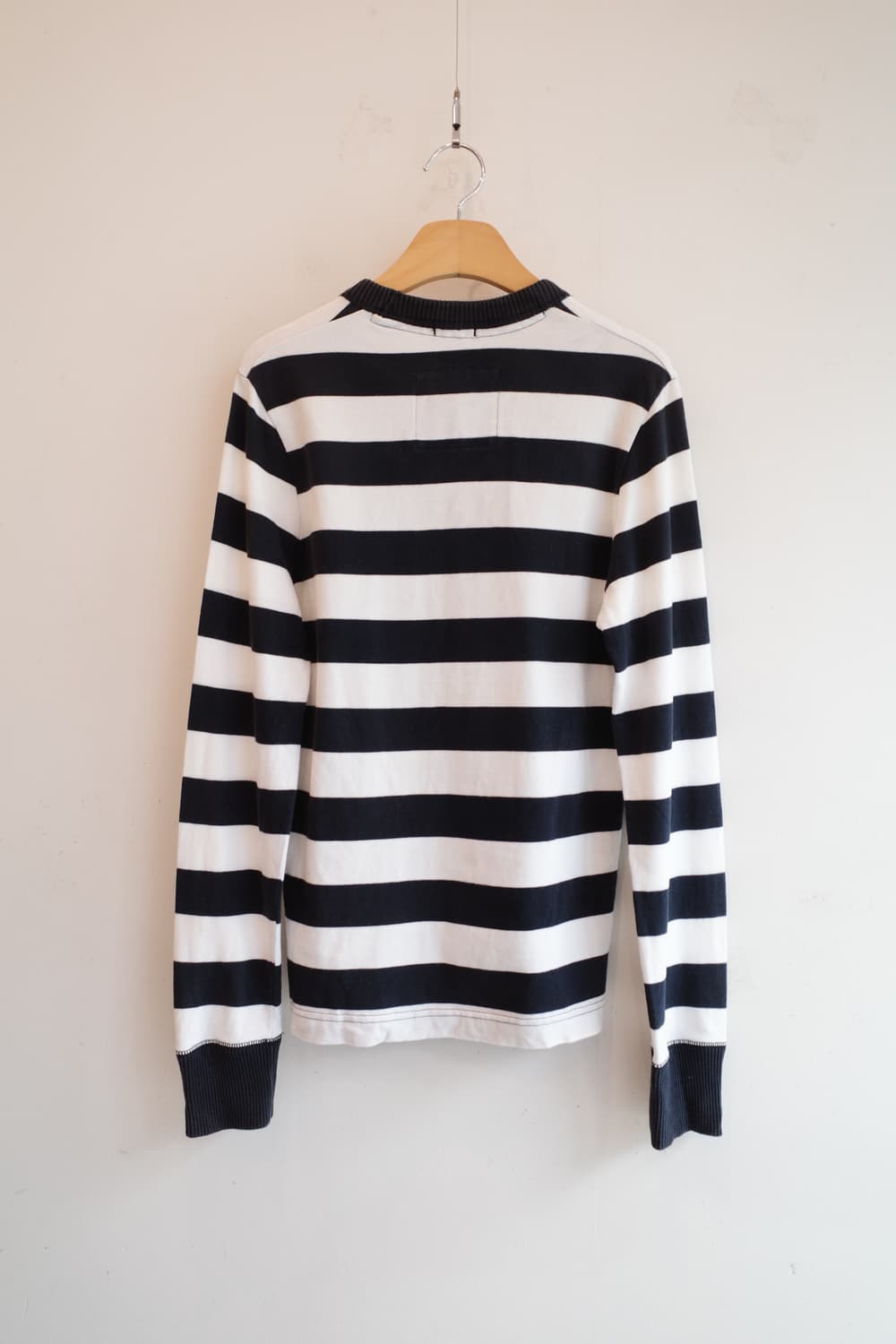 Abercrombie & Fitch 아베크롬비 자수 롱슬리브  상품이미지8