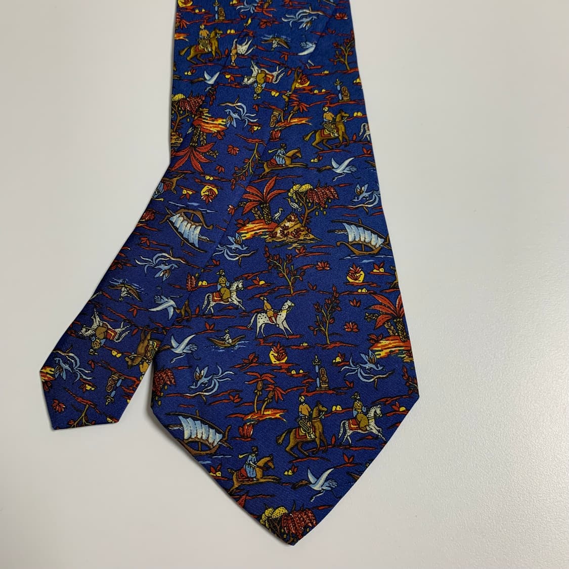 살바토레 페레가모(Ferragamo) 빈티지 명품넥타이 이태리 100실크 상품이미지4