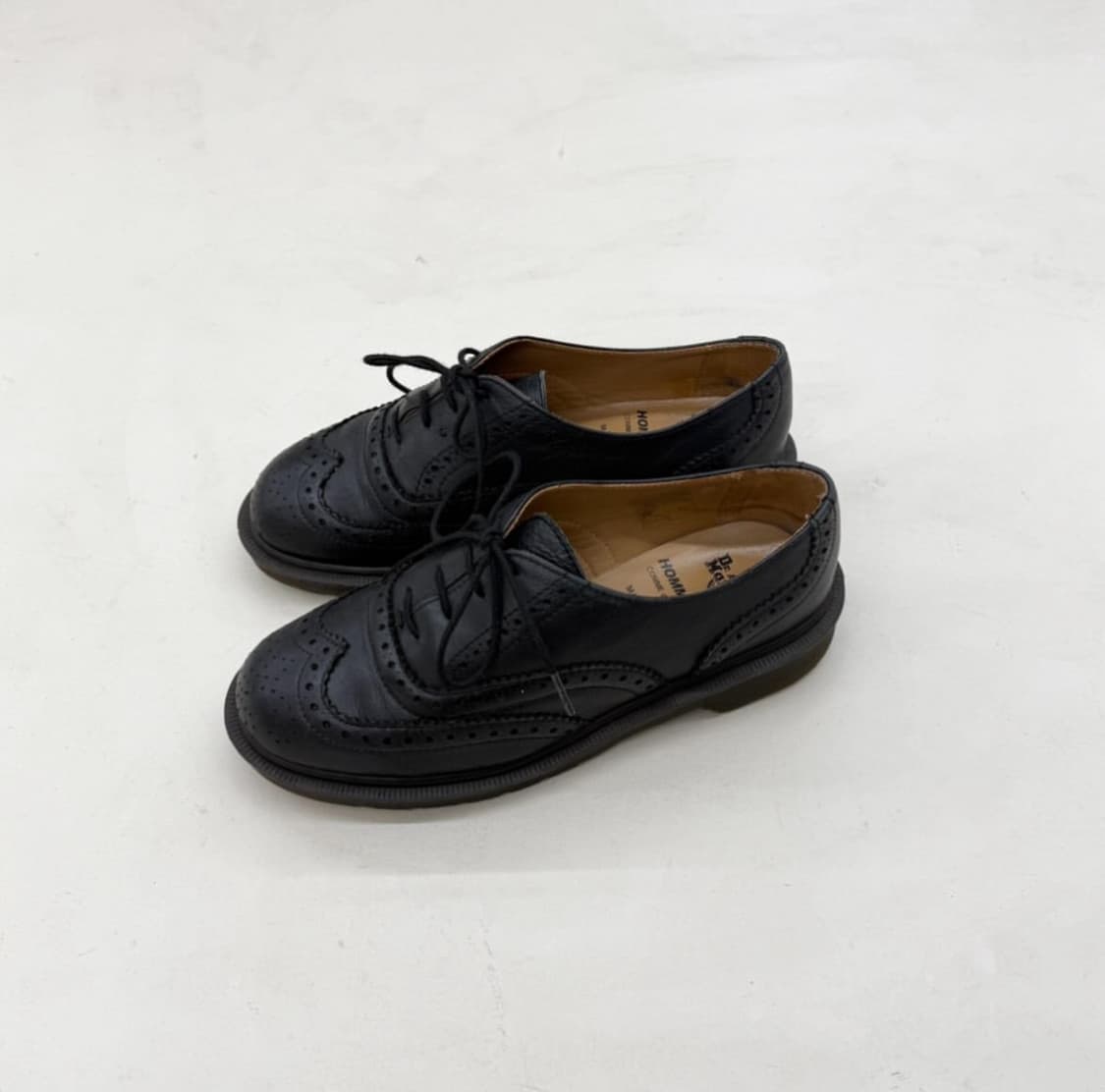 꼼대가르송 옴므듀스 x 닥터마틴 상품이미지1